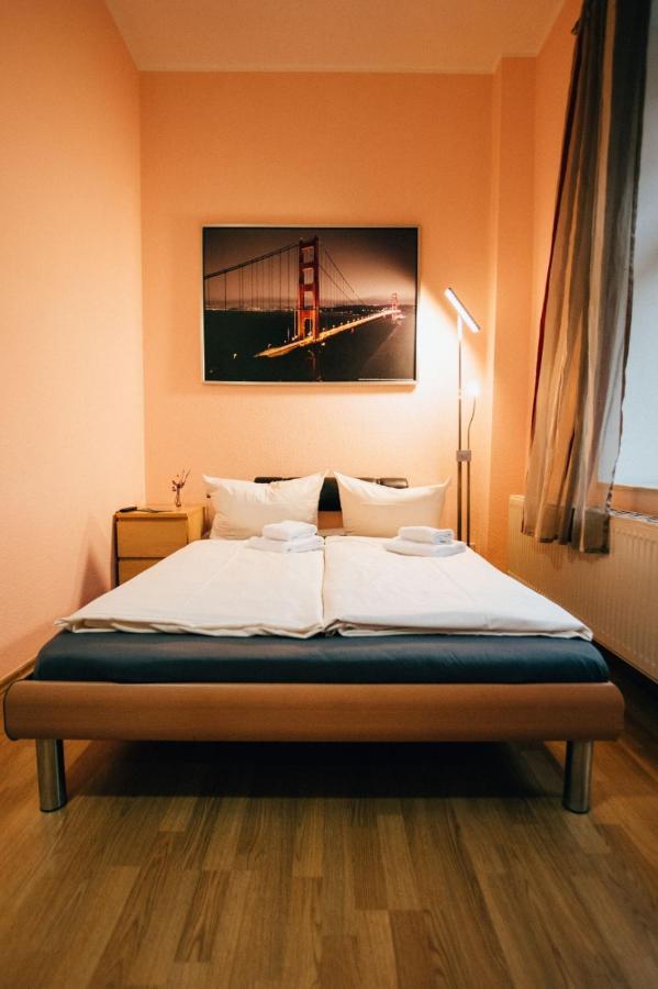 Hotel My Bed Δρέσδη Εξωτερικό φωτογραφία